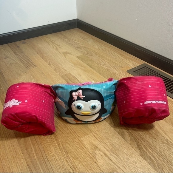 Pink Swim Aid Puddle Jumper Penguin Girls 30-50 lb - Picture 1 of 8